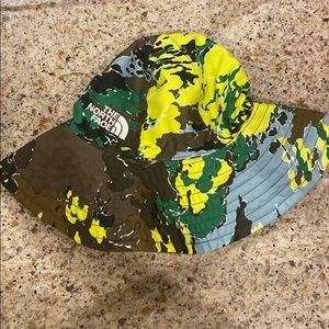 North face sun hat